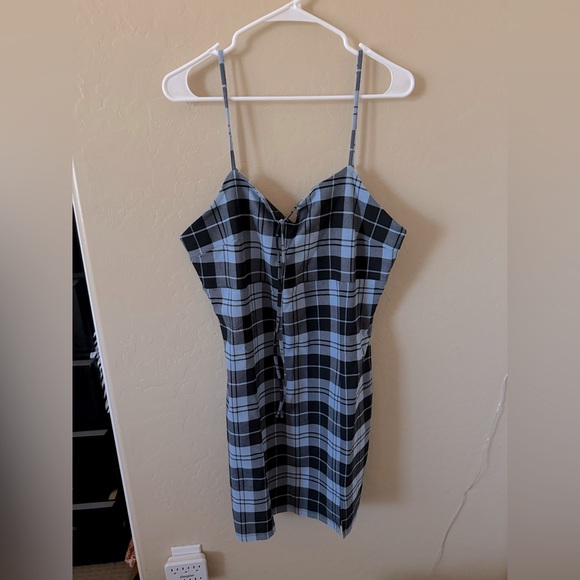 Fashion nova Plaid dress - Picture 1 of 2